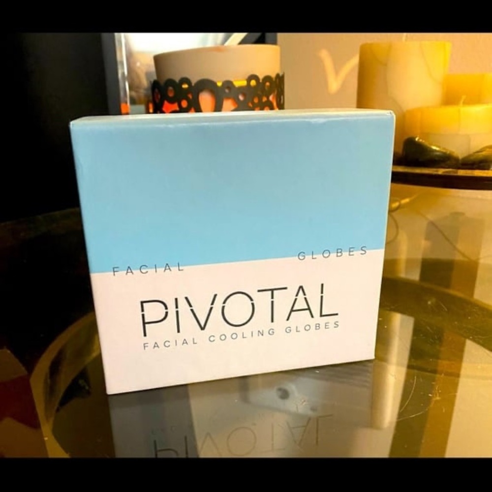 Pivotal Facial Cooling Globes Ice Globe Set for Puffiness Sinus Relief Skincare - Picture 2 of 3